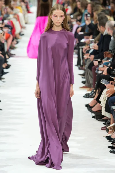 Look 70